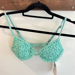 NWT Capittana Savannah Crochet Bikini Top in Mint Small